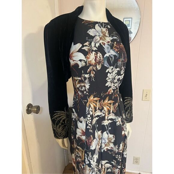 Carmen Marc Valvo Jackets & Blazers - Exquisite Carmen Marc Valvo Silk Velvet Bolero/Shrug W/Beaded Sleeves 6